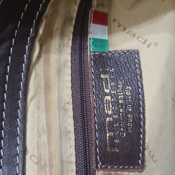 Madi genuine leather ostrich print purse - Picture 4 of 5